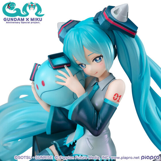 《鋼彈》45 周年聯名「初音 x 00 鋼彈」模型 10 月 3 日開放預訂