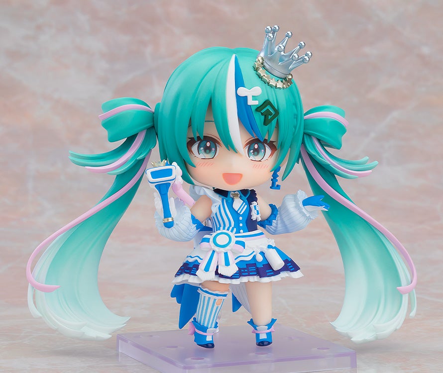 《初音未來》LAWSON 50周年黏土人登場 附條碼機麥克風
