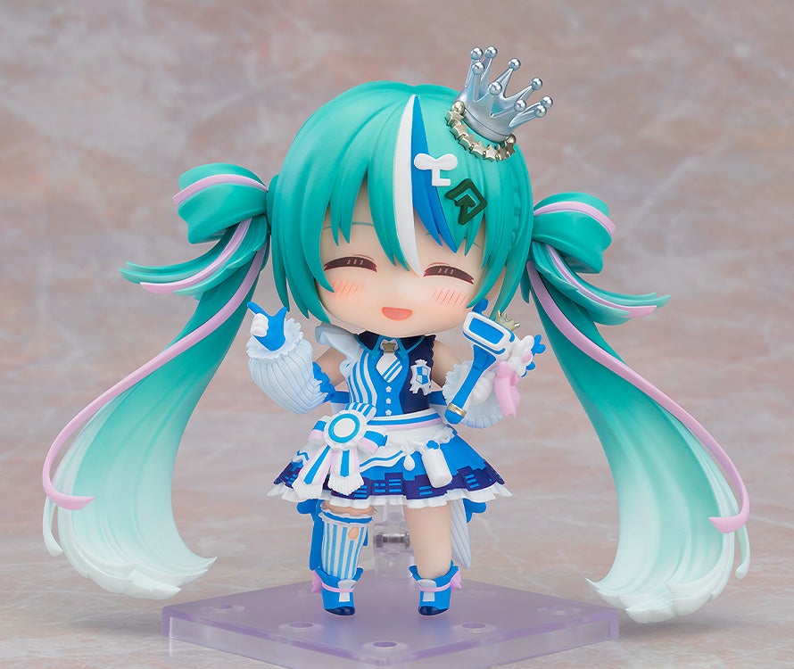 《初音未來》LAWSON 50周年黏土人登場 附條碼機麥克風