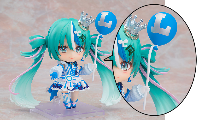 《初音未來》LAWSON 50周年黏土人登場 附條碼機麥克風