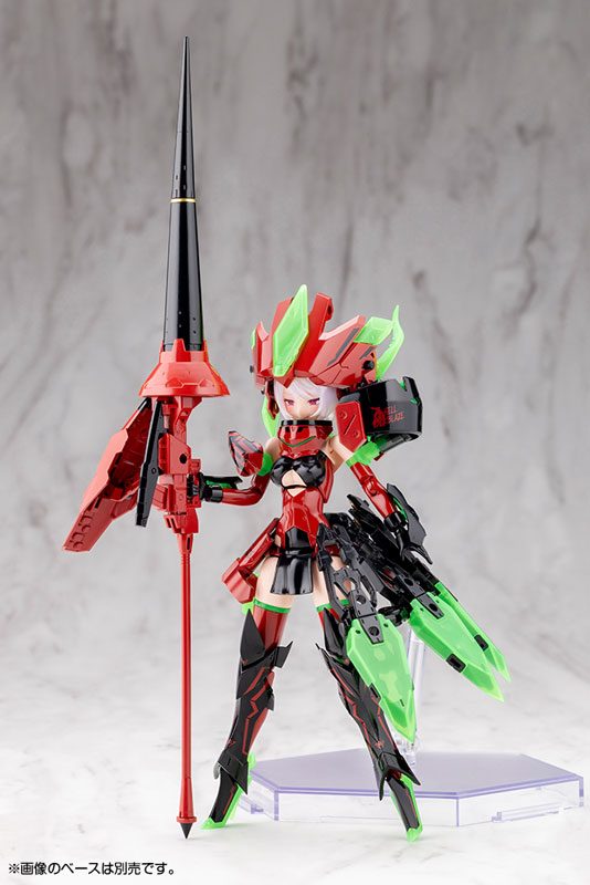 壽屋《女神裝置》驅魔師 HELL BLAZE 登場 自帶 MSG 武裝定價 10,450 日圓