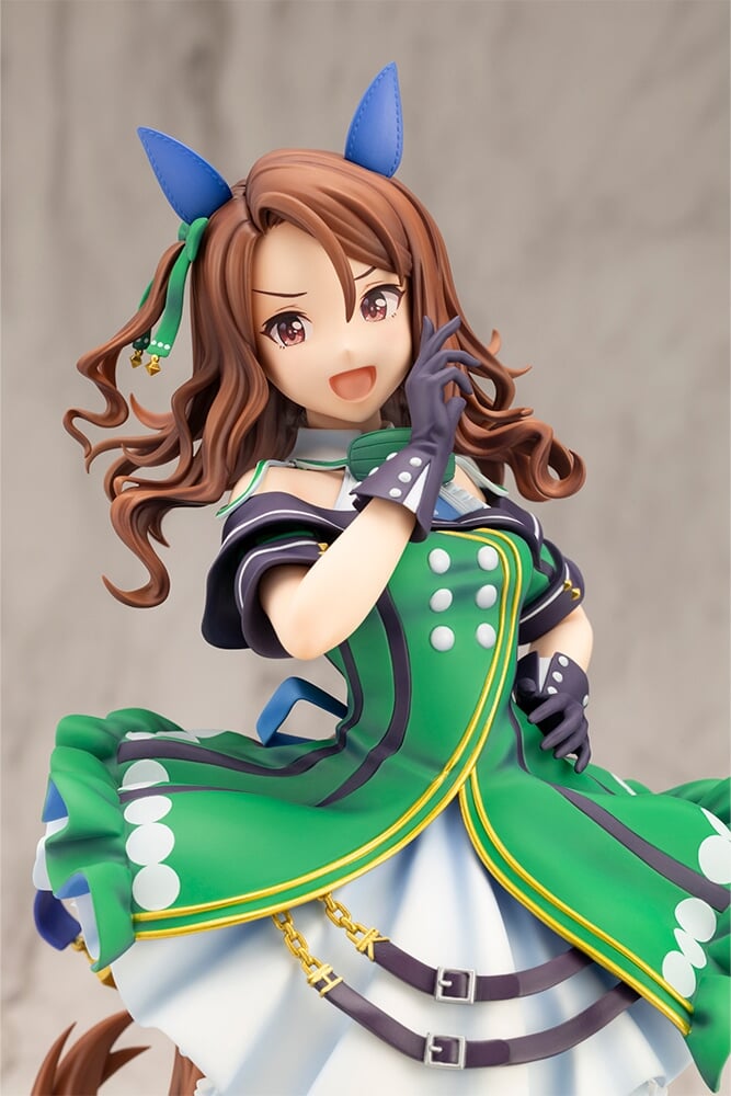 壽屋《賽馬娘 Pretty Derby》國王光輝 1/7 模型再次生產 2027 年 2 月發售