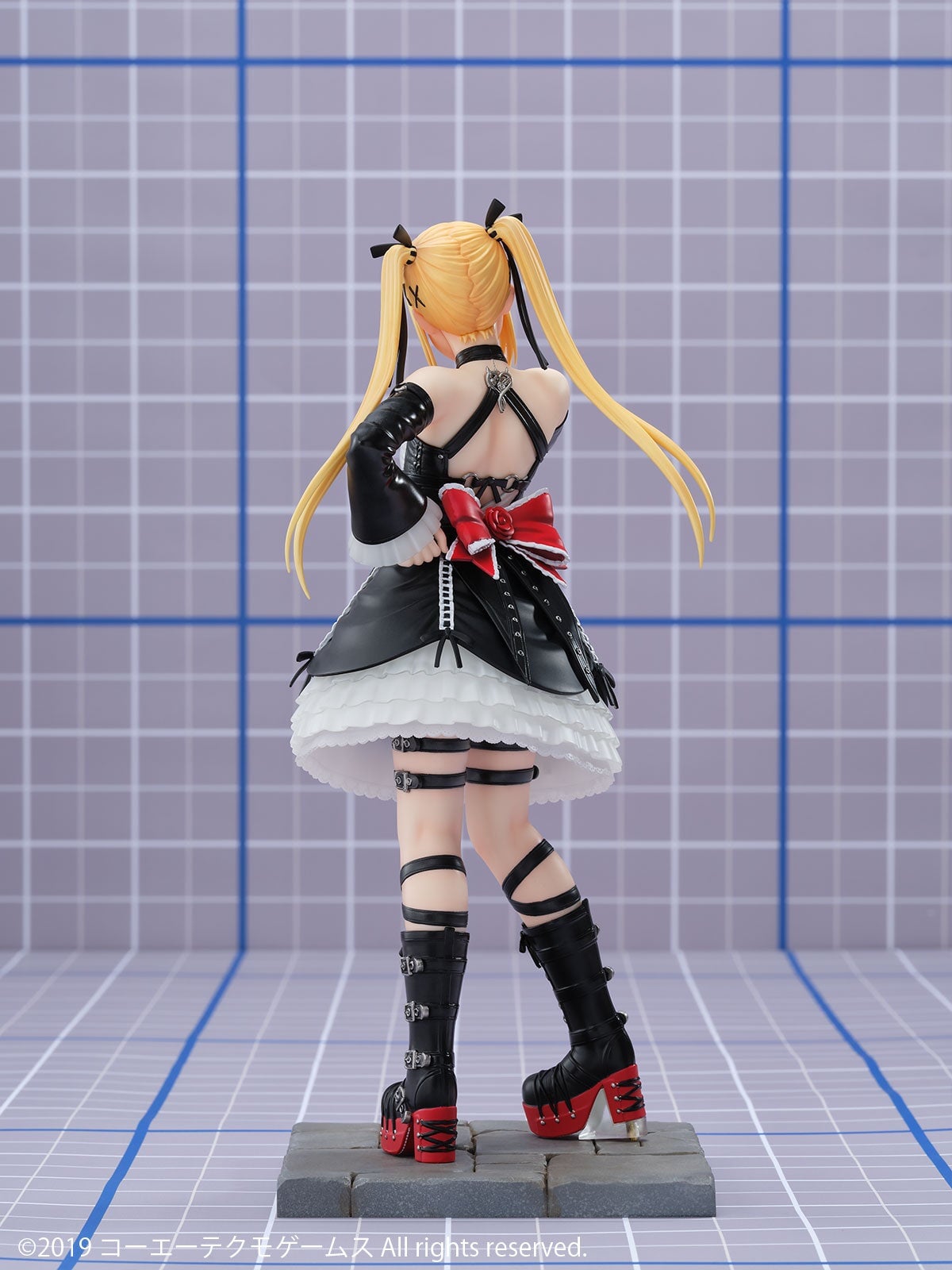 Kaiyodo《DEAD OR ALIVE 6》瑪莉蘿絲與穗香模型 2026 年開放預購
