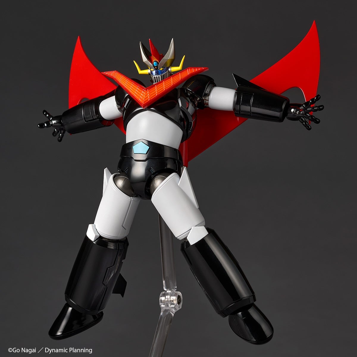 海洋堂黑白配色《無敵鐵金剛》與《金剛大魔神》模型 10 月 3 日預購