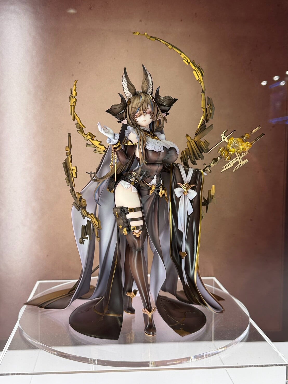 Alter 揭曉 MegaHobby 新作 《FGO》摩根與《妮姬》原型亮相