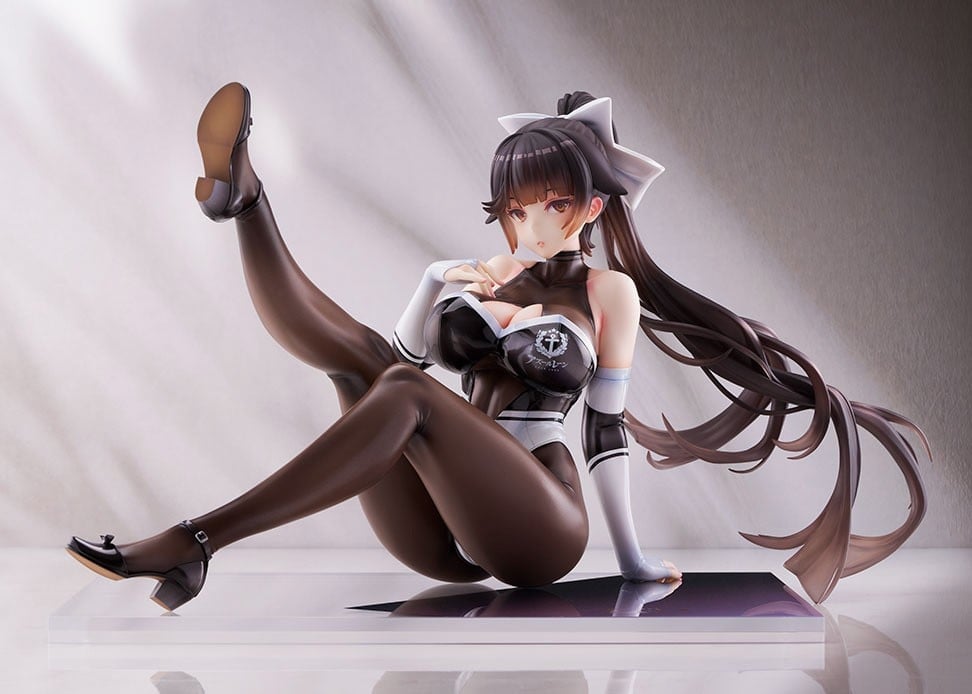 《碧藍航線》高雄賽車女郎 1/4 模型開放預購 展現極致絲襪質感與美腿