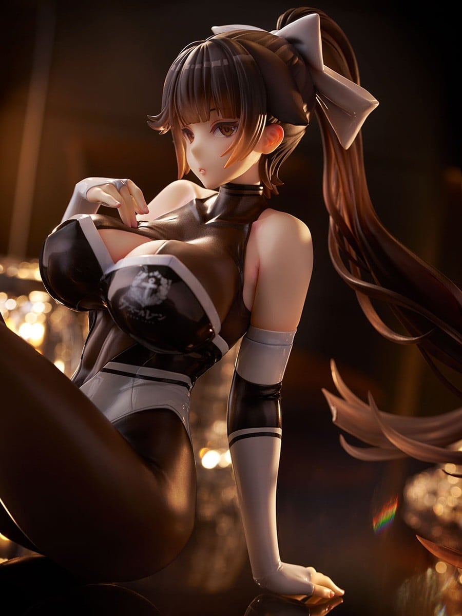 《碧藍航線》高雄賽車女郎 1/4 模型開放預購 展現極致絲襪質感與美腿