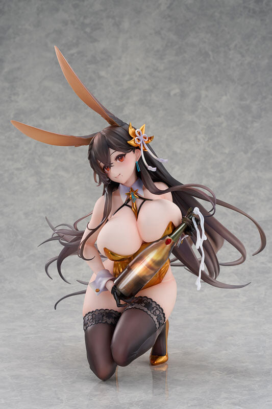 Alphamax《碧藍航線》筑摩 1/4 比例模型預約開跑 金色兔女郎 2027 年出貨