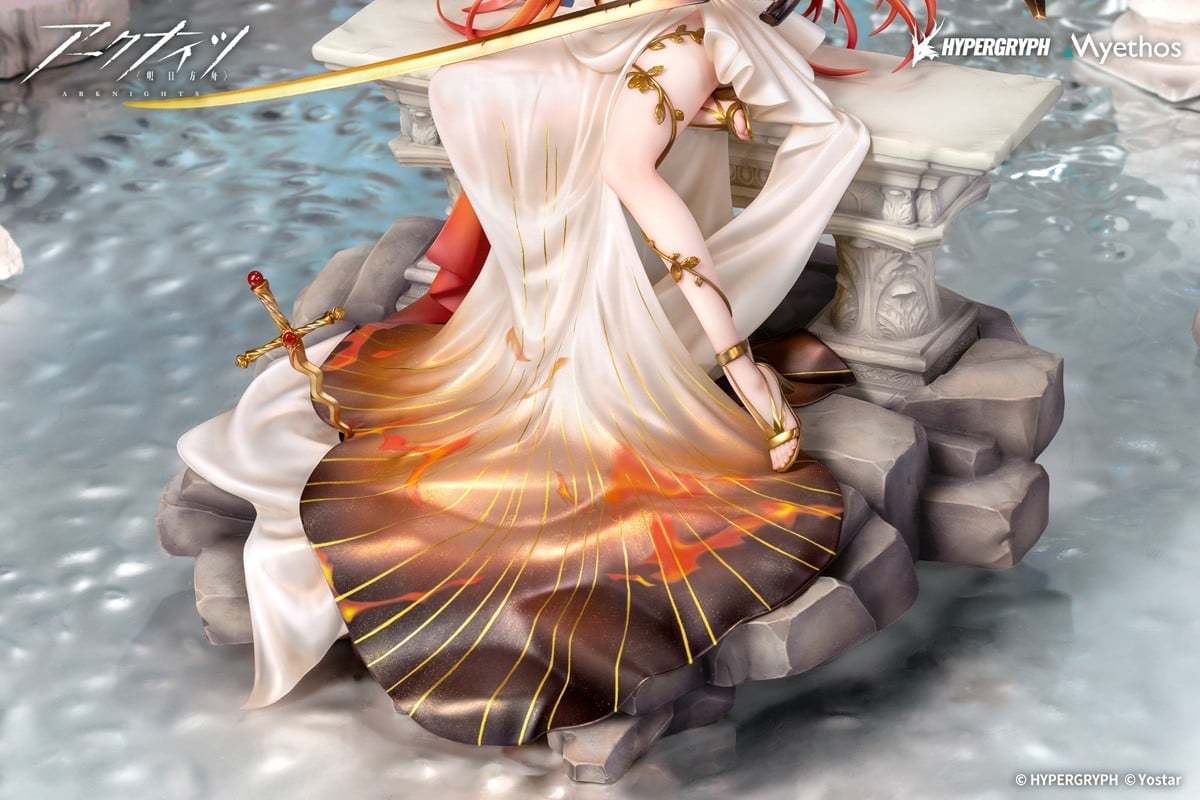 Myethos推出《明日方舟》史爾特爾禮服模型 戰損大劍反差感十足