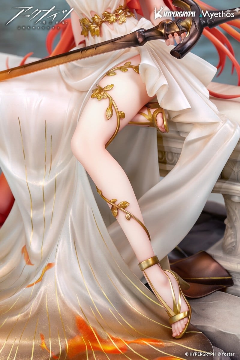 Myethos推出《明日方舟》史爾特爾禮服模型 戰損大劍反差感十足
